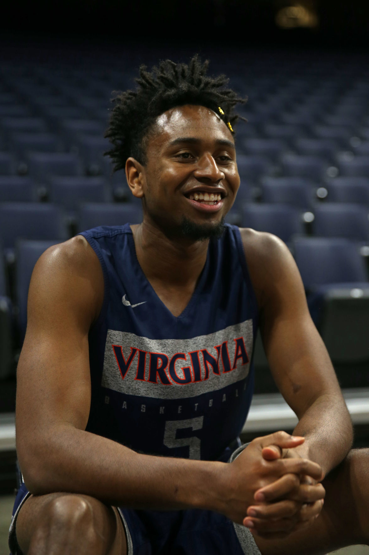 20191030_cdp_sports_uvamediaday33.JPG